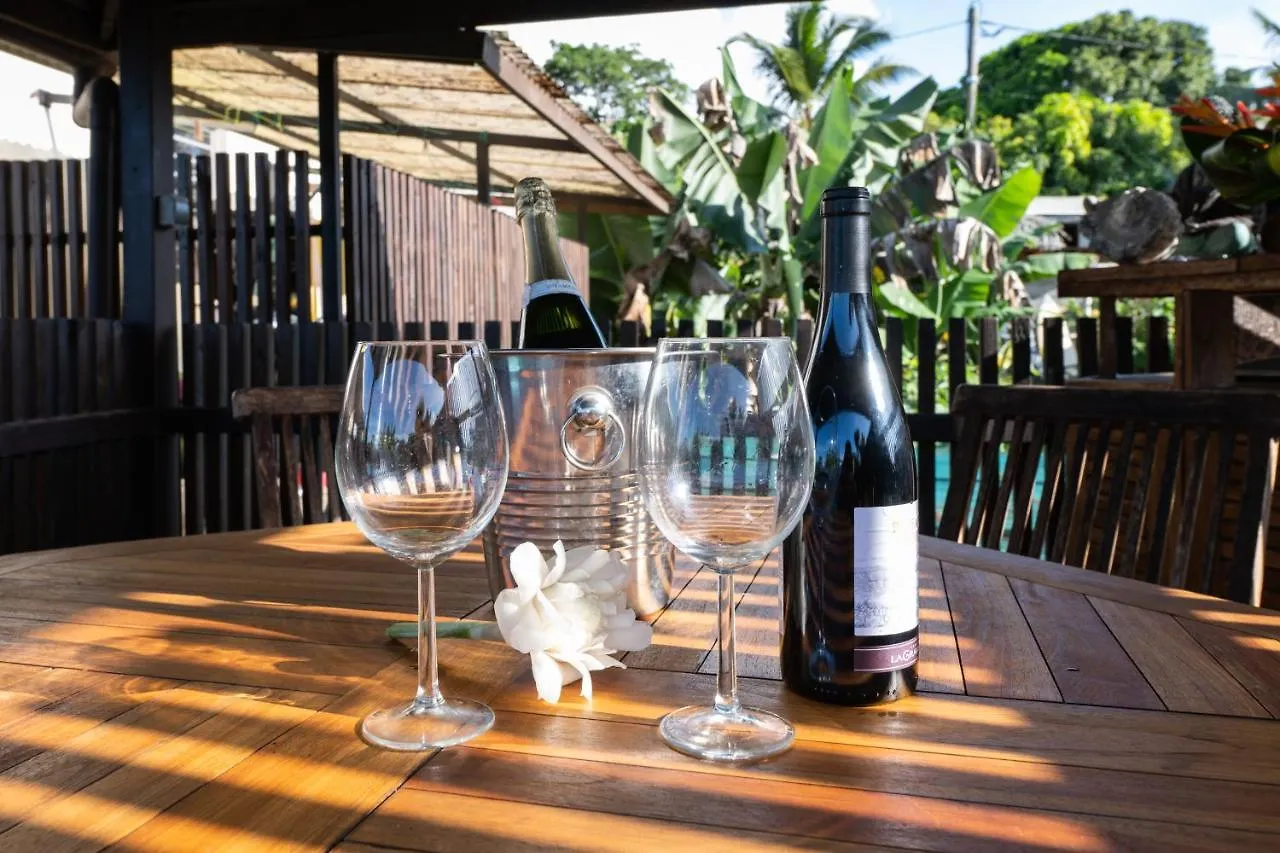 Kia Ora Lodge Afaahiti