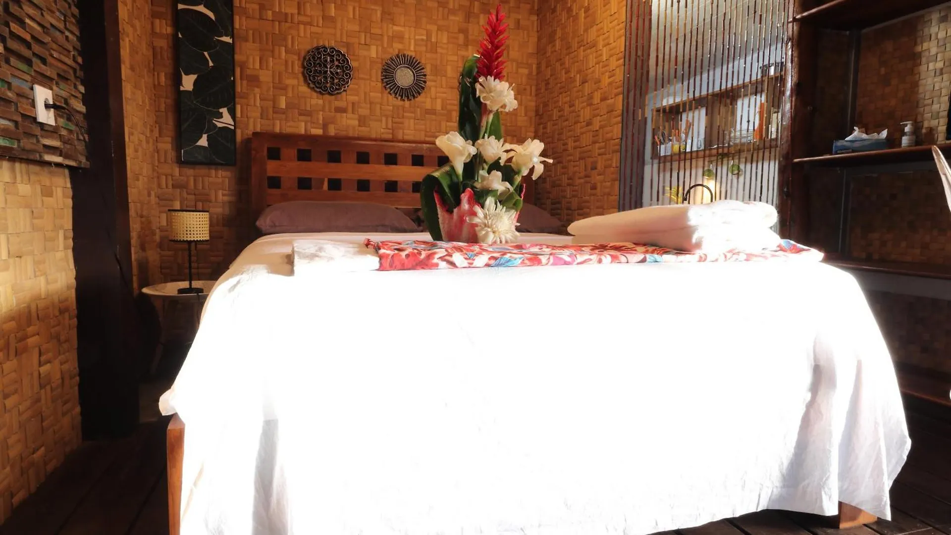 Hostel Kia Ora Lodge Afaahiti